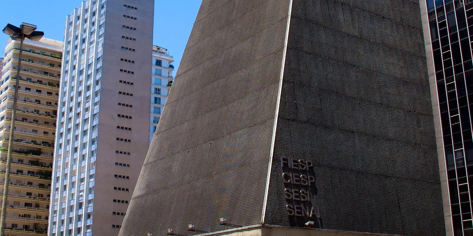 Com tarifaço dos EUA, Fiesp mantém projeção de alta do PIB em 2,4%